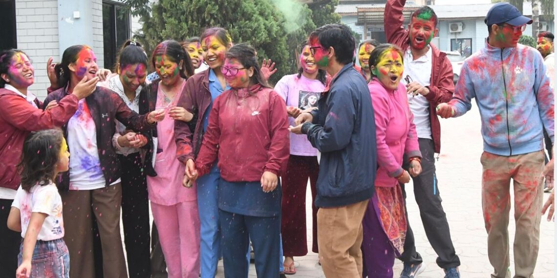 तराई मधेसमा आज होली मनाइँदै