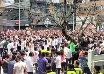 होलीमा पक्राउ परेका दुई सय ७७ जनामध्ये एक सय पाँच जना छुटे