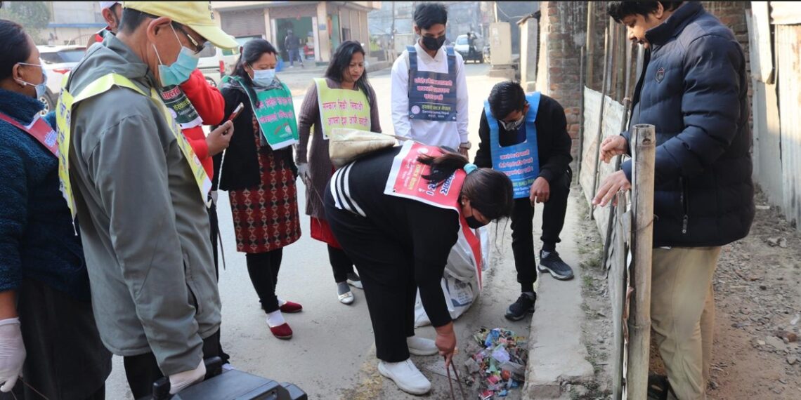 एकसय ९९ हप्तादेखि निरन्तर सरसफाइ