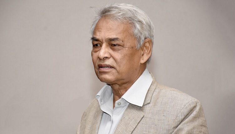 प्रदीप गिरिको अस्तु विसर्जन कार्यक्रमप्रति परिवारजनको आपत्ति