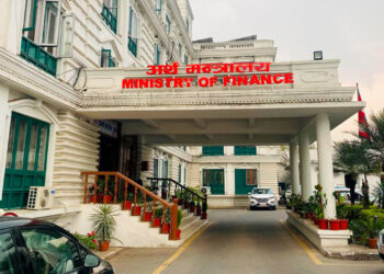 विश्व बैंक र एसियाली विकास बैंकसँग बैठक