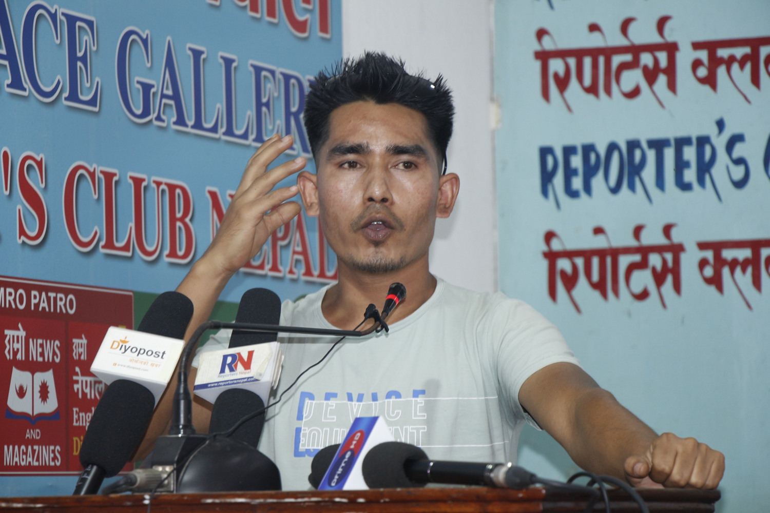 शासकले देशका युवालाई युज एण्ड थ्रोका रूपमा प्रयोग गरें: गैरे