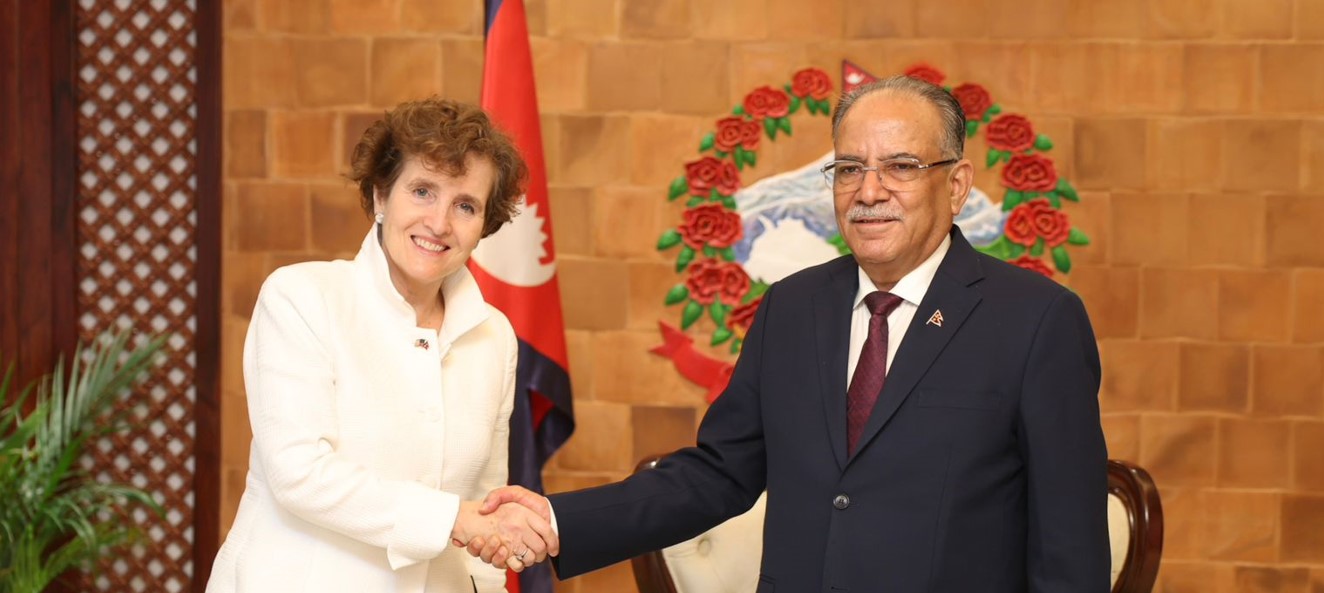 प्रधानमन्त्री प्रचण्ड र एमसीसीकी सीइओबीच भेटवार्ता