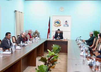 नयाँ बैठककक्षमा मन्त्रिपरिषद्को बैठक जारी