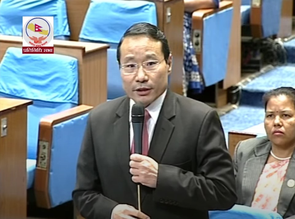 नागरिकता प्रयोगमा कानूनी अस्पष्टता छ: सांसद पुन