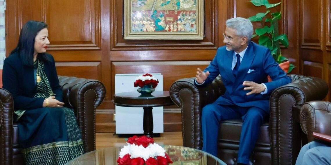 भारतका विदेशमन्त्रीसँग शिष्टाचार भेट