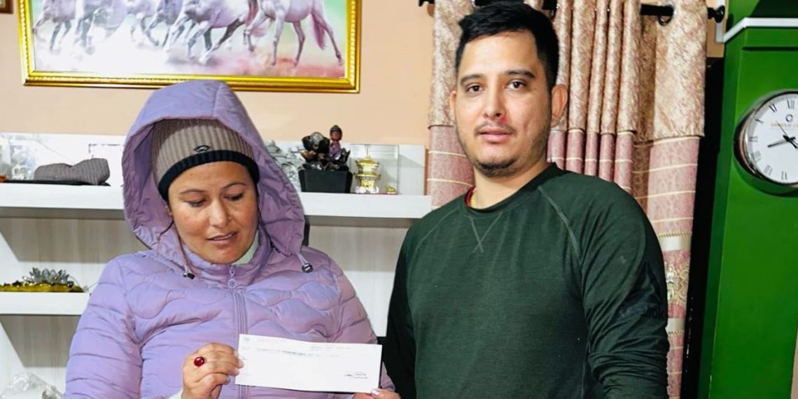 अमेरिकामा मृत्यु भएका नेपालीका परिवारले पाए इन्स्योरेन्सको ३ करोड ३३ लाख