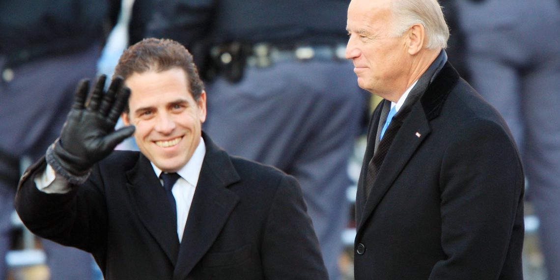 बाइडेन पुत्रलाई आरोपै आरोप