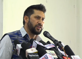 श्रमिकलाई विमानस्थलमा हैरानी नदिन गृहमन्त्री लामिछानेको निर्देशन