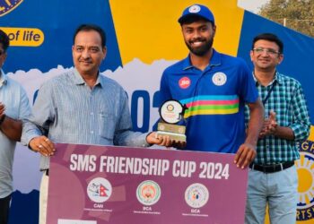 गुजरातलाई हराउँदै नेपाल मैत्रीपूर्ण क्रिकेटको फाइनलमा