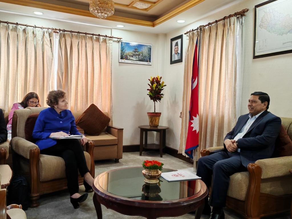 गृहमन्त्री श्रेष्ठ र एमसीसीका सिईओ अल्ब्राइटबीच शिष्टाचार भेट