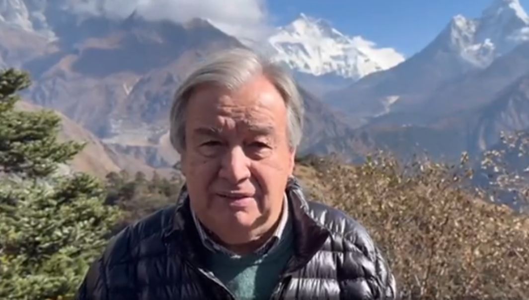 सगरमाथा आधार शिविरबाट गुटेरेसले भने जलवायु परिवर्तनको असर गम्भीर