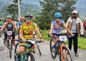 पर्यटन प्रवर्द्धन गर्न साइकल यात्रा