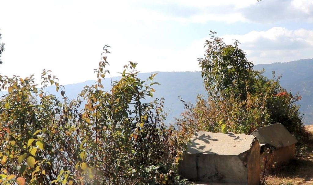 लिम्बू समुदायको समाधिस्थल संकटमा : अन्त्येष्टिमा सामूहिक हट्दै, एकल बढ्दै