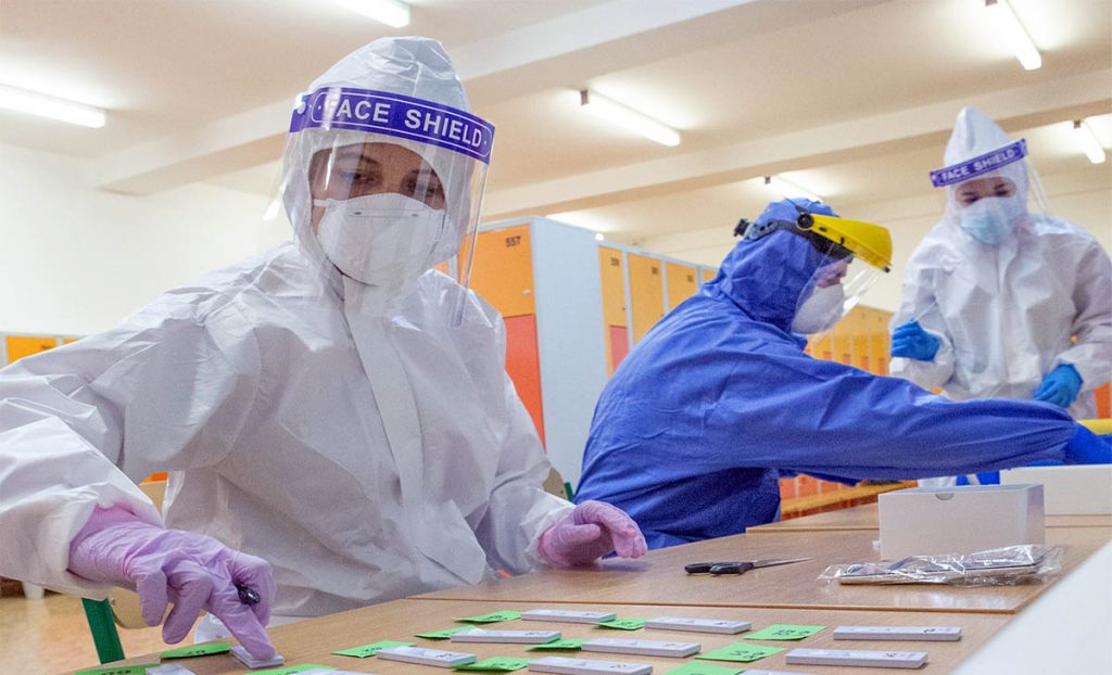 कोभिडले हरेक ३० घन्टामा नयाँ अर्बपति जन्मायो