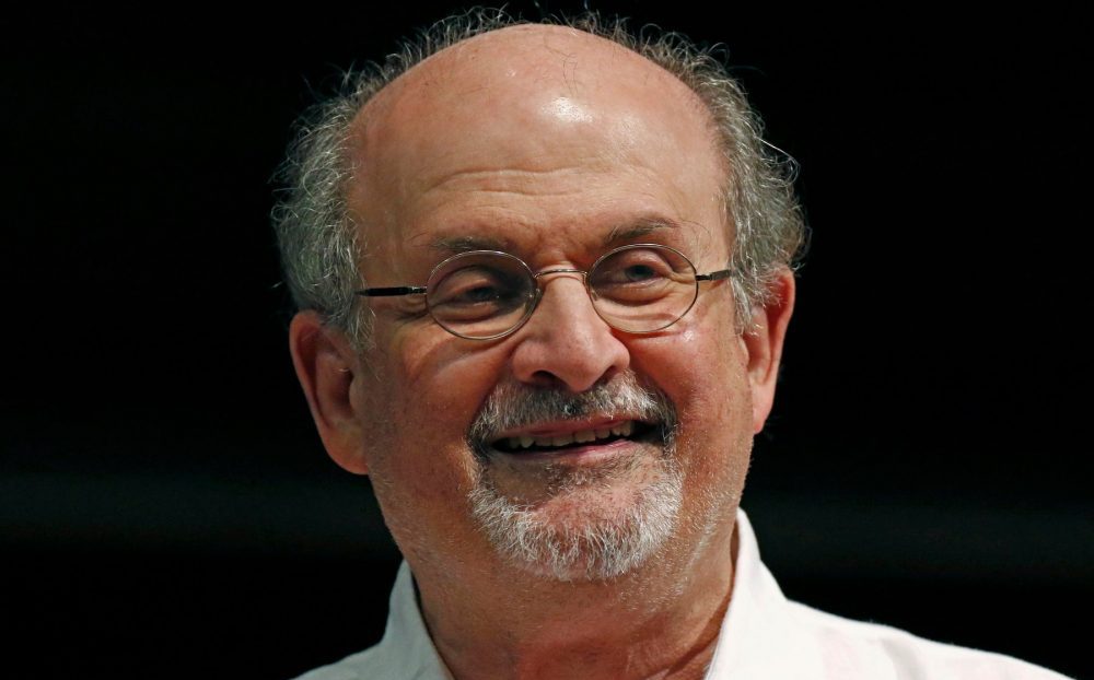 रुस्दीको अवस्था गम्भीर