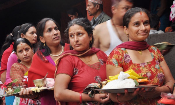 गुप्तेश्वर र अलपेश्वर गुफामा भक्तजनको घुइँचो