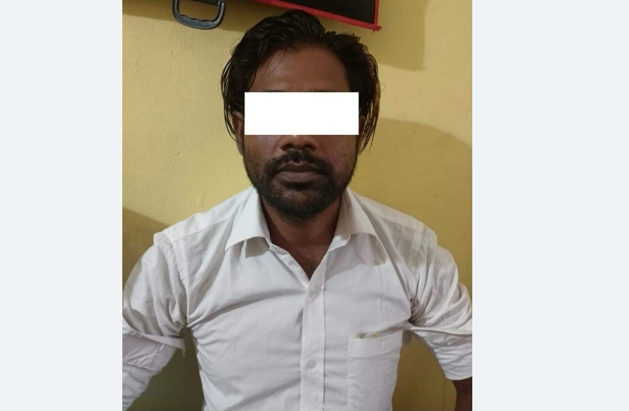 आत्महत्या दुरुत्साहन मुद्दामा फरार युवक पक्राउ