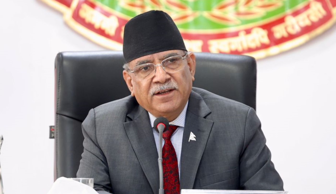 प्रधानमन्त्री प्रचण्डले अर्थतन्त्र गतिशील बनाउन निजी क्षेत्रसँग छलफल गर्दै