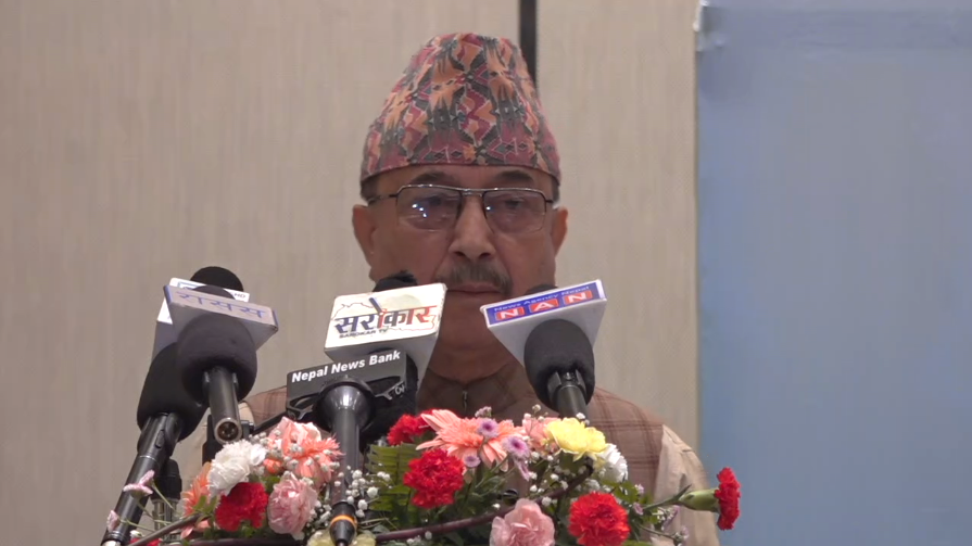 गलत सूचना प्रवाहले लोकतन्त्रको स्वस्थकर अभ्यासमा आघात पुर्‍यायाे: मन्त्री खड्का