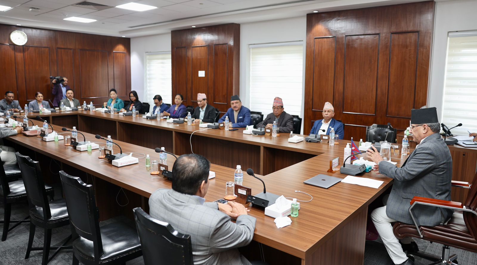 सरकारले बनायो एनसेल प्रकरणको छानबिन गर्न उच्चस्तरीय समिति