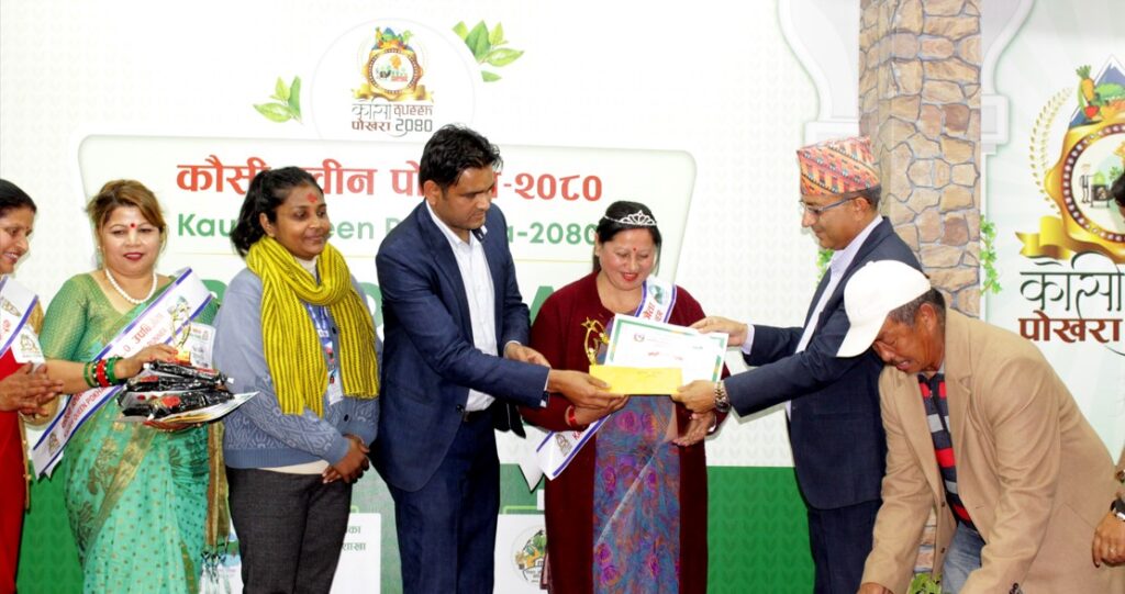 कौसी क्विन पोखराको उपाधि भावनालाई