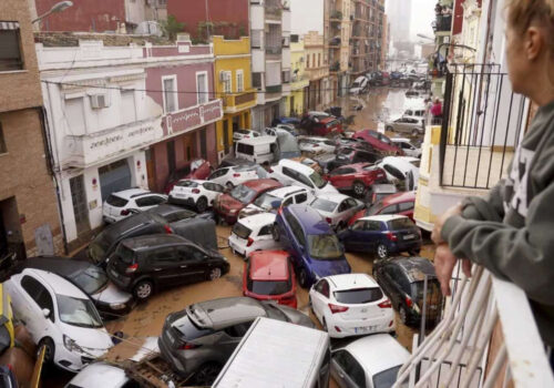 पूर्वी स्पेनमा भिषण बाढी, ९५ जनाको मृत्यु